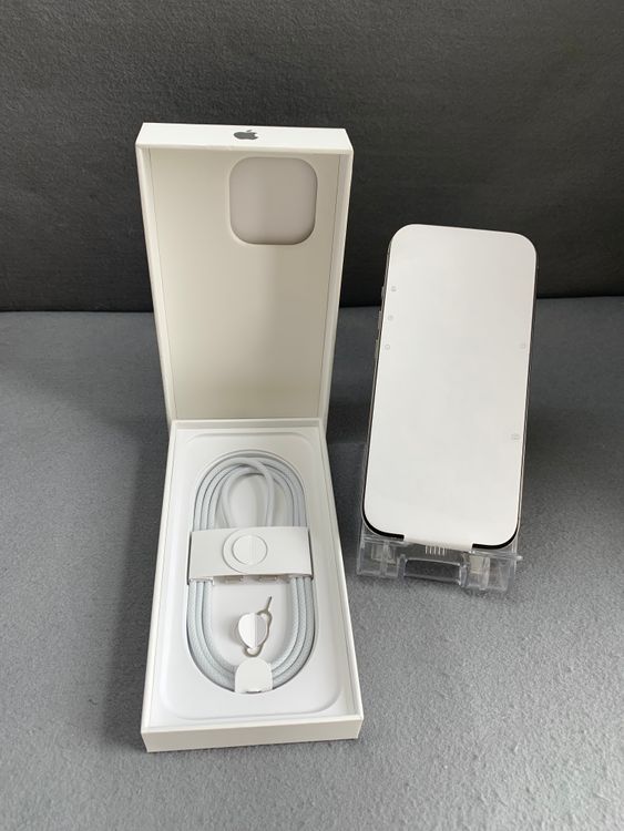 Ķ���� ������ SIM�ե꡼ iPhone16 Pro 128GB �ʥ���������˥��࿧