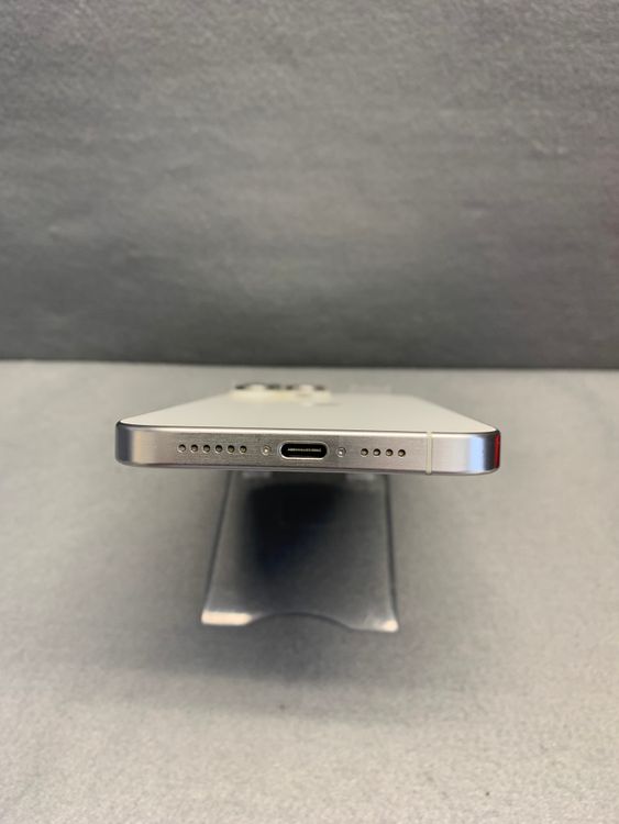 Ķ���� ������ SIM�ե꡼ iPhone15 Pro Max 256GB �ۥ磻�ȥ����˥��࿧