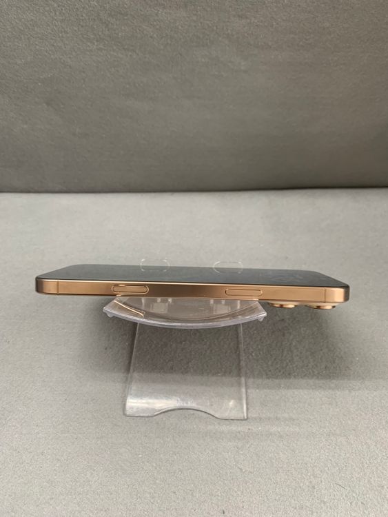 Ķ���� Apple���ȥ��� SIM�ե꡼ iPhone16 Pro Max 512GB