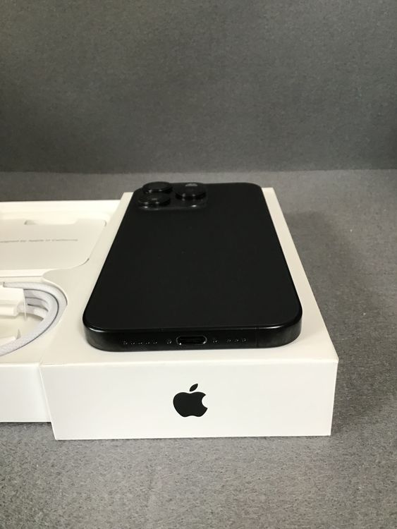 ĶʡǡSIMե꡼iPhone15  Pro  128GB ֥å˥࿧