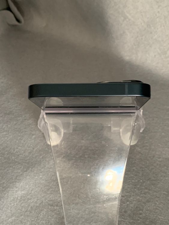 ���ʡ������ǡ�SIM�ե꡼��iPhone13 256GB �֥롼��