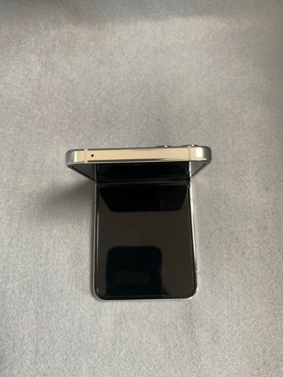   SIMե꡼ Samsung Galaxy Z Flip5 256GB ꡼࿧