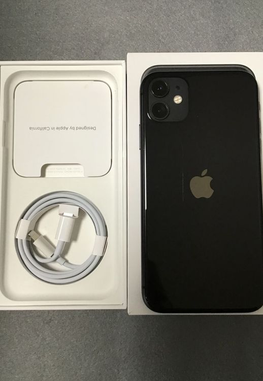 ���ʡ������ǡ�sim�ե꡼��iPhone11 64GB �֥�å���