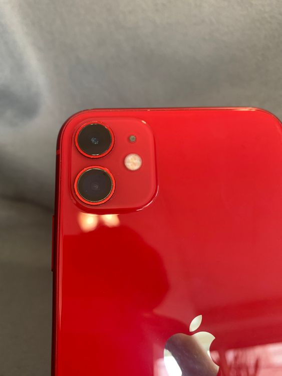 ���ʡ������ǡ�SIM�ե꡼��iPhone11 64GB ��åɿ�