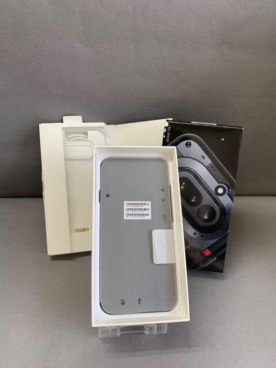 ����̤���� SIM�ե꡼ Nothing Phone (4a) 8GB + 256GB �֥�å���