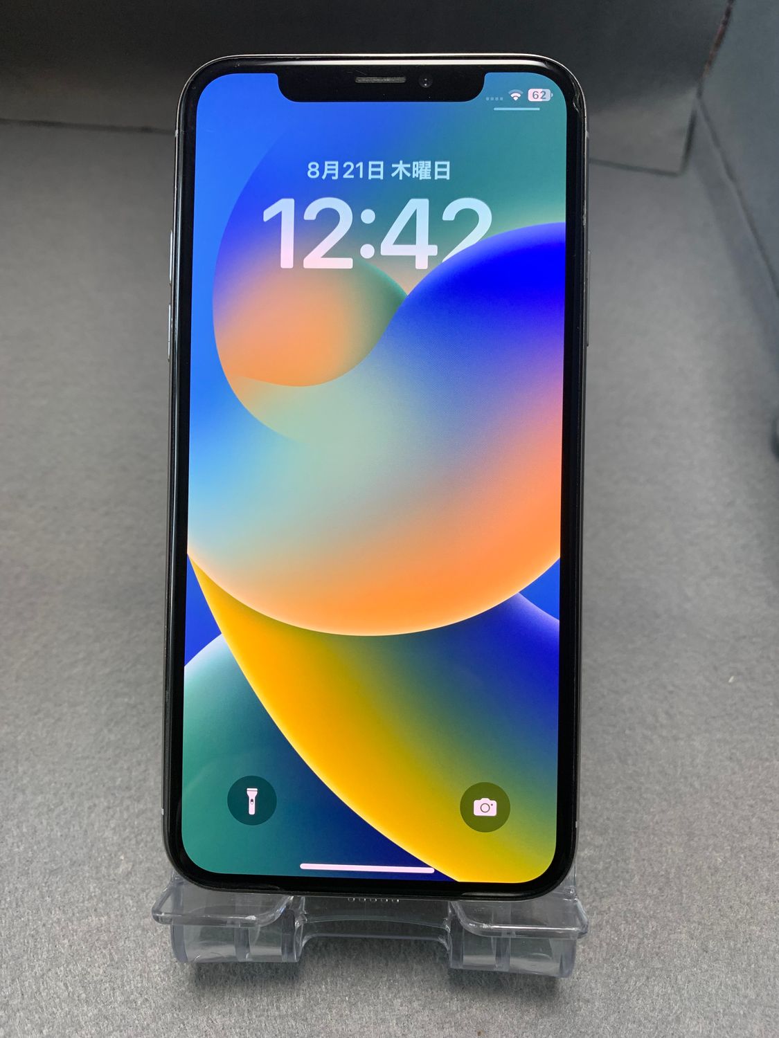 ムスビー｜美品 国内版 SIMフリー iPhoneX 256GB ホワイト色