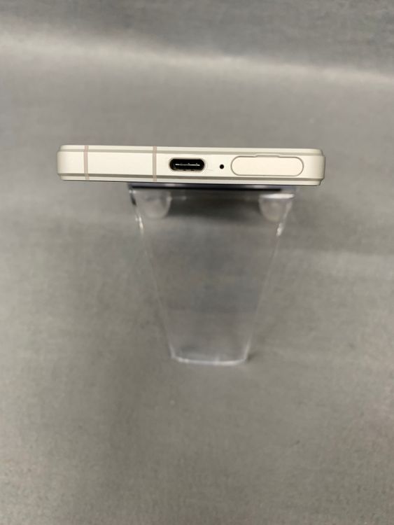 Ķ���ʡ������ǡ�SIM�ե꡼��iXperia 5 V SO-53D�� 128GB���ץ���ʥ���С���