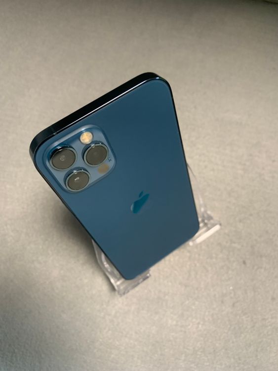 Ķ���� ������ SIM�ե꡼ iPhone12 Pro 128GB �ѥ��ե��å��֥롼��