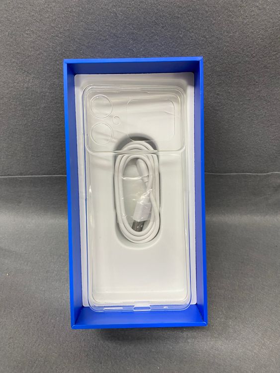 ���ʡ������ǡ�SIM�ե꡼��Universal Phone Oyster 128GB  �֥�å���