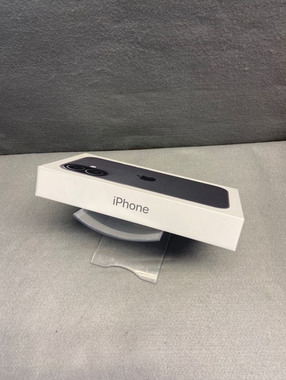 ����̤���� Apple���ȥ��� SIM�ե꡼ iPhone17 256GB �֥�å���