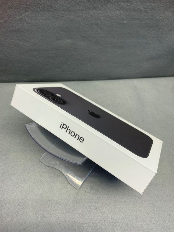 ����̤���� Apple���ȥ��� SIM�ե꡼ iPhone16 128GB �֥�å���