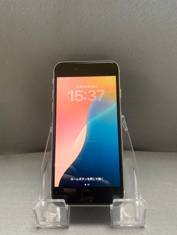 ���� ������ SIM�ե꡼ iPhoneSE ��3���� 64GB �������饤�ȿ�