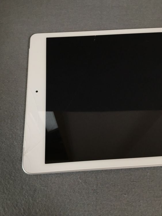  SIMե꡼ iPad 8 Wi-Fi + Cellularǥ 32GB С