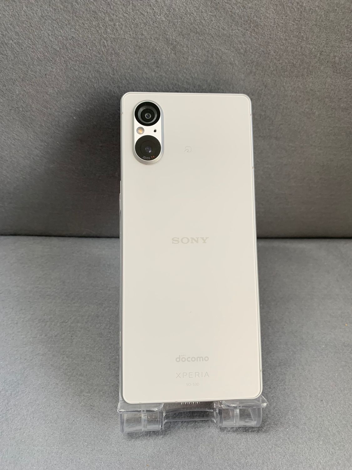 超美品 国内版 SIMフリー Xperia 5 V SO-53D 128GB プラチナシルバー色 ムスビー｜超美品 国内版 SIMフリー Xperia 5 V SO-53D 128GB プラチナ