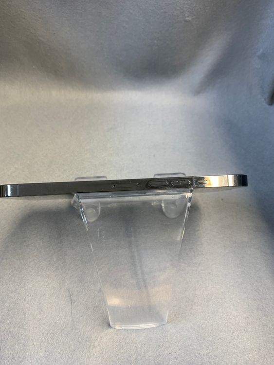 ���ʡ������ǡ�SIM�ե꡼��iPhone13 Pro Max�� 256GB ����ե����ȿ�