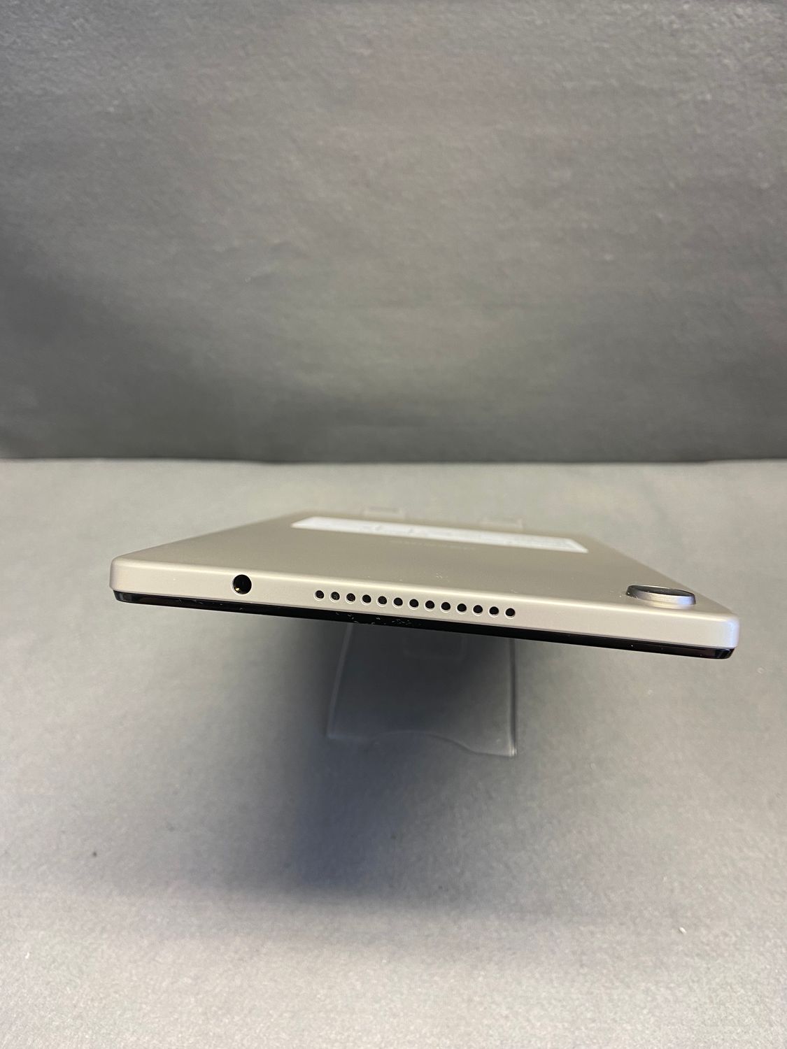ムスビー｜美品 SIMフリー docomo dtab Compact d-42A 64GB ゴールド色