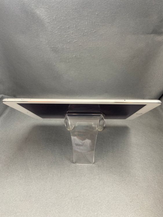 ��� ������ SIM�ե꡼ Cellular�� iPad Air ��2���� 32GB ����С���