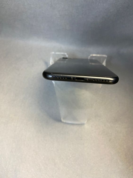 ���� ������ SIM�ե꡼ iPhone SE ��2���塡256GB �֥�å���