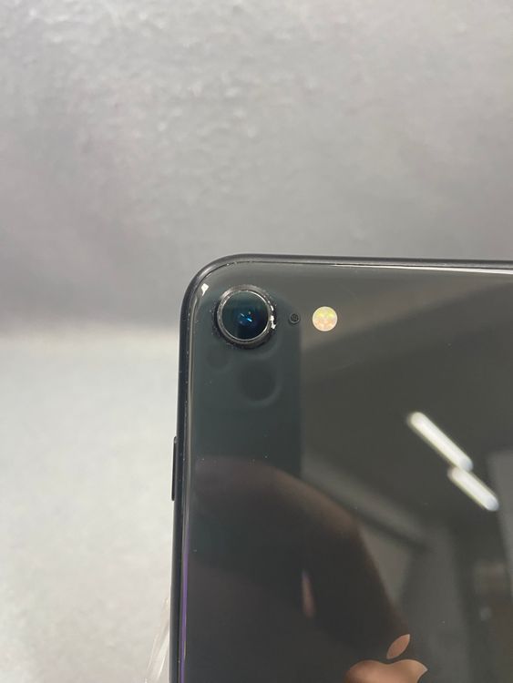 ���� ������ SIM�ե꡼ iPhone SE ��2���� 128GB ������֥롼��