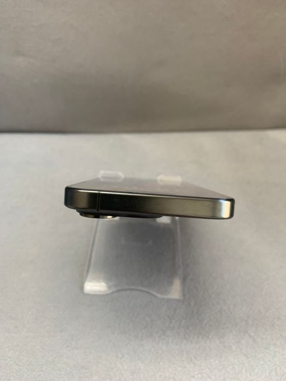 ���� ������ SIM�ե꡼ iPhone15 Pro 256GB �֥�å������˥��࿧