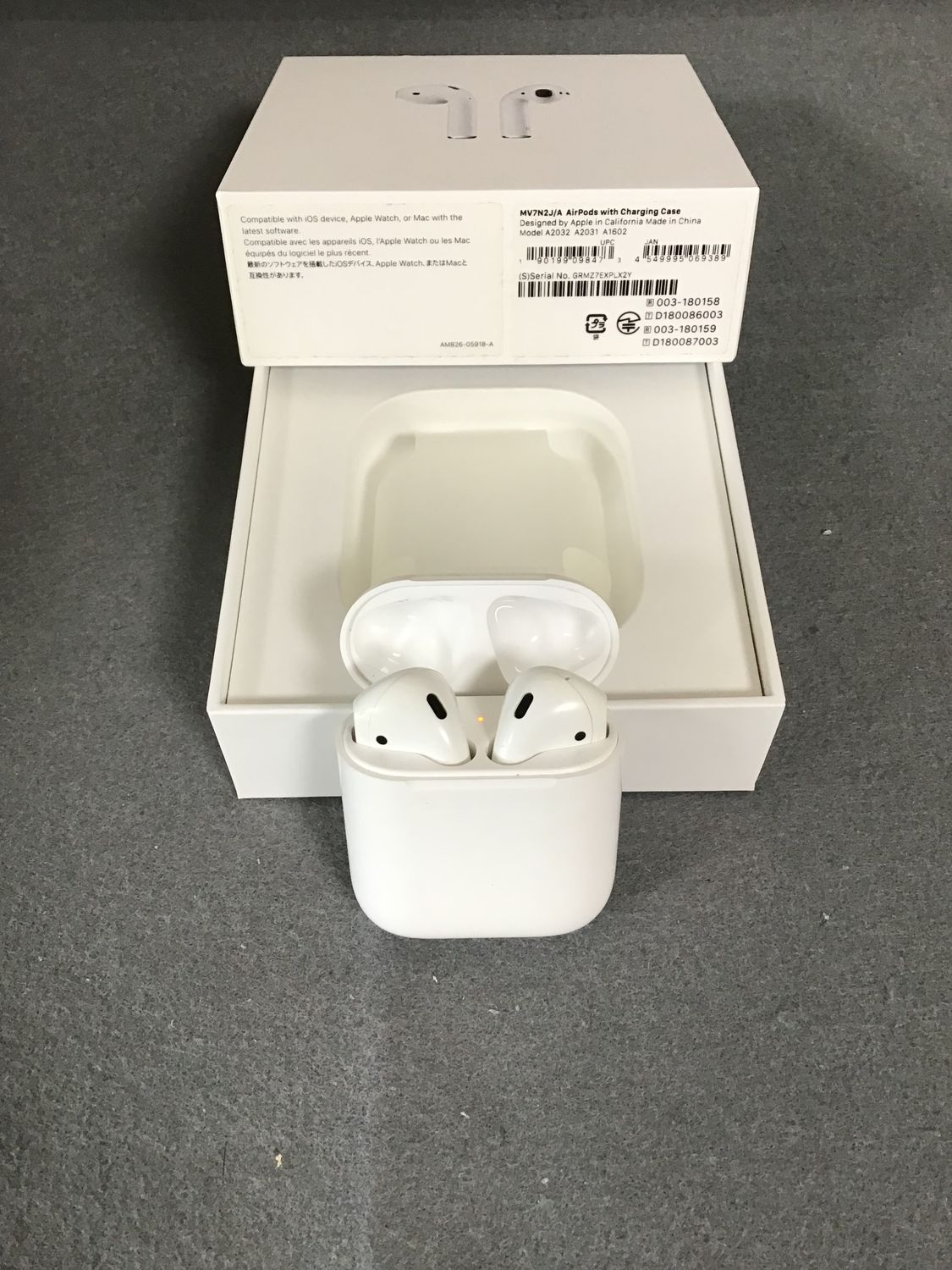 Apple AirPods MV7N2J/A 第2世代 Apple (アップル) AirPods(第2世代) MV7N2J/A 動作確認済み