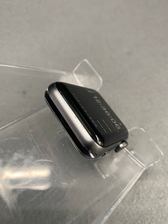 ���� Apple Watch Series3 GPS��ǥ� 42mm 8GB