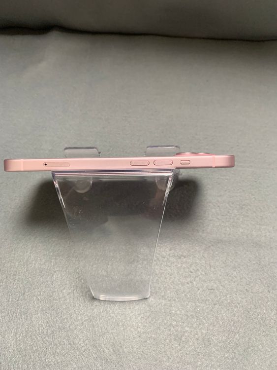 超美品 Appleストア版 SIMフリー iPhone15 128GB ピンク色