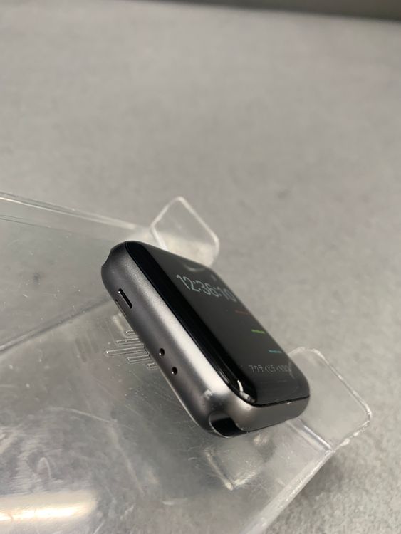 ���� Apple Watch Series3 GPS��ǥ� 42mm 8GB