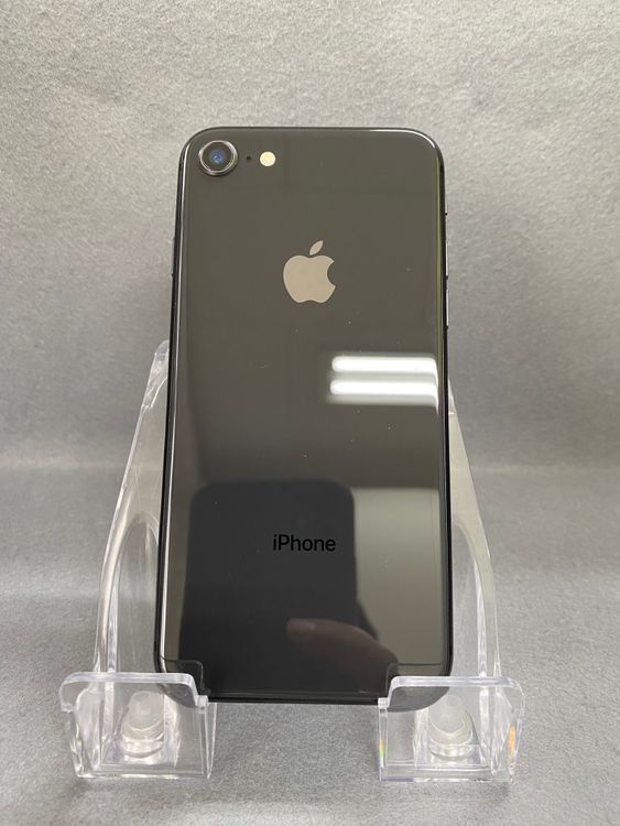 ���ʡ������ǡ�SIM�ե꡼��iPhone8��64GB ���ڡ������졼��