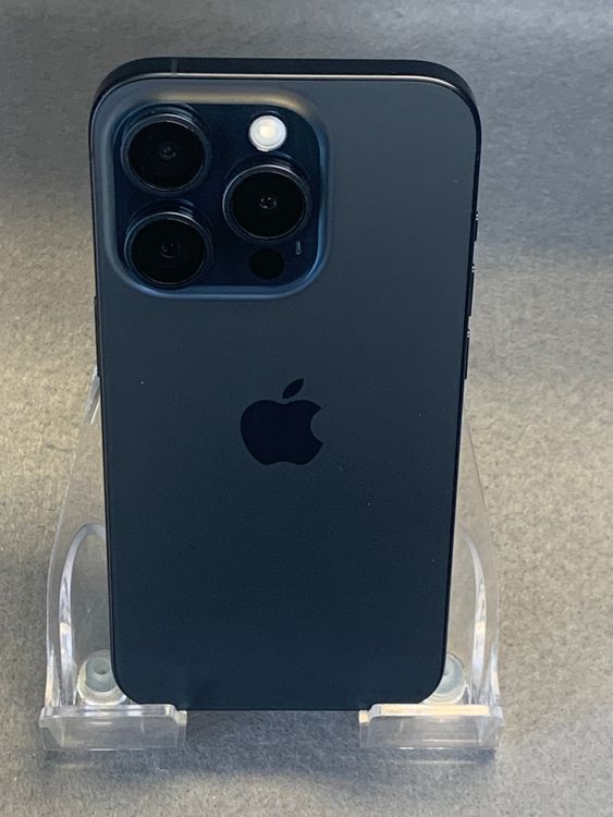 ����Ʊ�͡������ǡ�SIM�ե꡼iPhone15pro 256GB �֥롼�����󥦥࿧