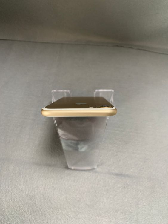 Ķ  SIMե꡼ iPhone7 32GB ɿ