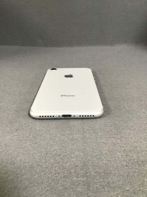 ʡǡSIMե꡼iPhone8  64GB ۥ磻ȿ