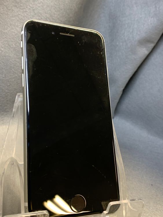 ����ʡ������ǡ�SIM�ե꡼��iPhoneSE ��2���塡 64GB �ۥ磻�ȿ�