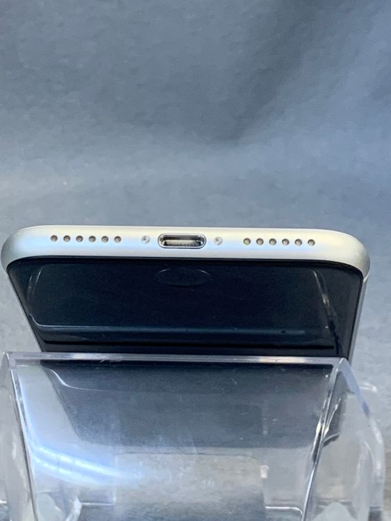 ���ʡ������ǡ�SIM�ե꡼��iPhoneSE �������塡64GB �ۥ磻�ȿ�