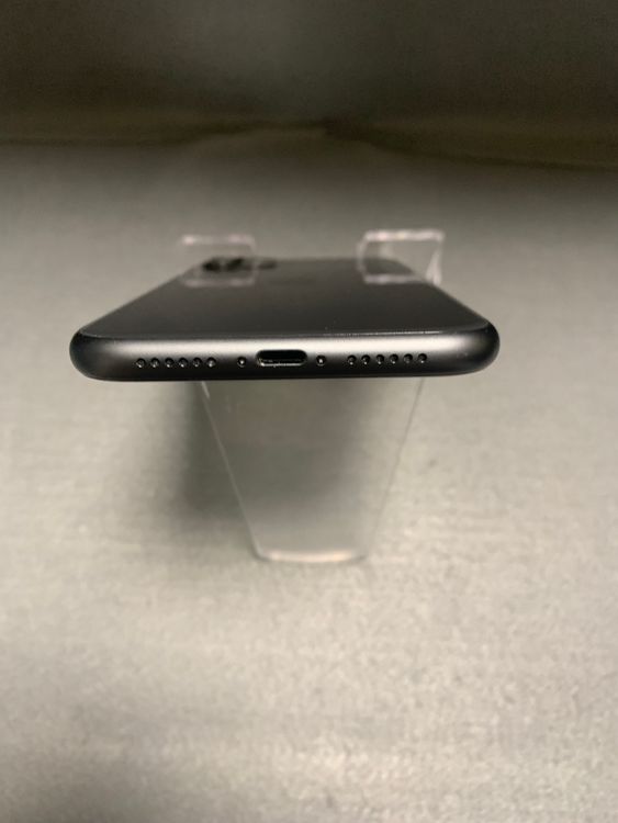 ���� ������ SIM�ե꡼ iPhone11 64GB �֥�å���