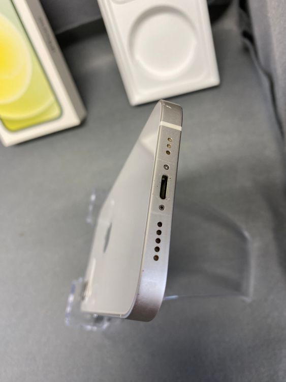 ���ʡ�Apple���ȥ��ǡ�SIM�ե꡼��iPhone12 64GB �ۥ磻�ȿ�