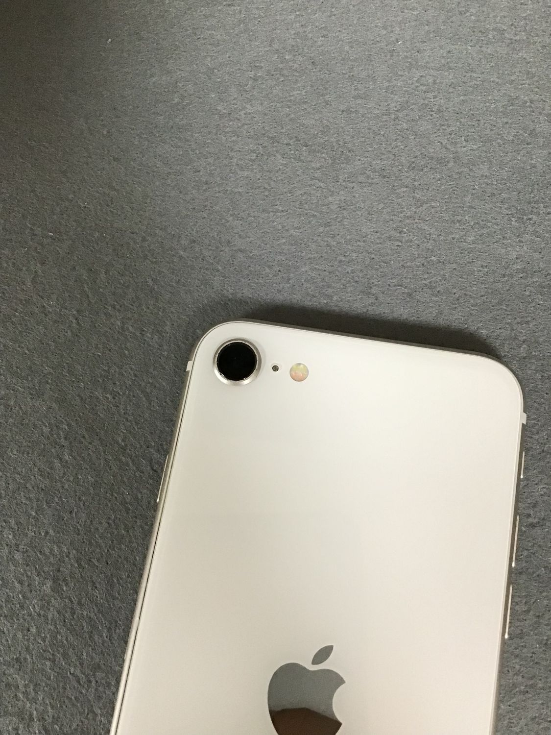超美品 Appleストア海外版 SIMフリー iPhoneSE 第3世代 ムスビー|美品 Appleストア版 SIMフリー iPhoneSE 第3世代