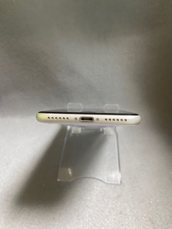   SIMե꡼ iPhoneSE 2 64GB ۥ磻ȿ