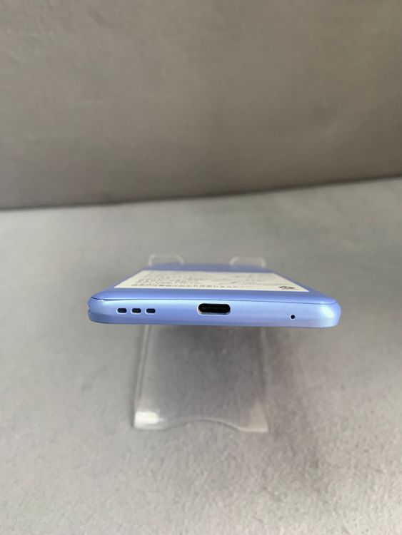 ���� ������ SIM�ե꡼ arrows U 32GB �֥롼��