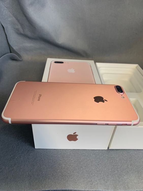 ���ʡ������ǡ�SIM�ե꡼��iPhone7 Plus 128GB ������������ɿ�