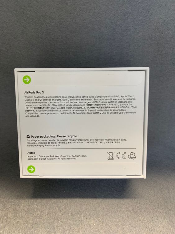 ����̤���� AirPods Pro ��3���� MFHP4J/A