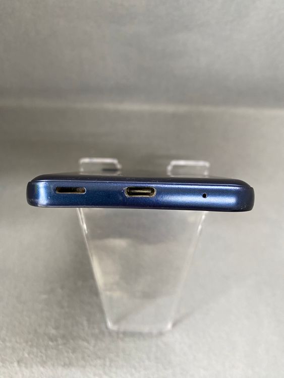 ���� ������ SIM�ե꡼ arrows we 64GB �ͥ��ӡ�����F-51B