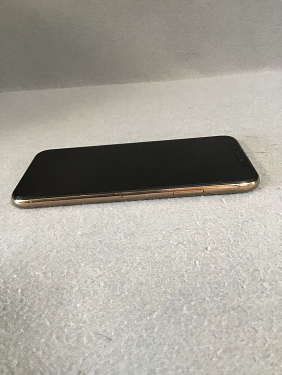 ĶʡǡSIMե꡼iPhoneXs  64GB ɿ