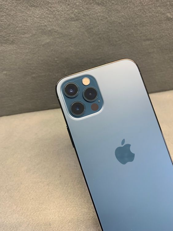 Ķ���� ������ SIM�ե꡼ iPhone12 Pro 128GB �ѥ��ե��å��֥롼��