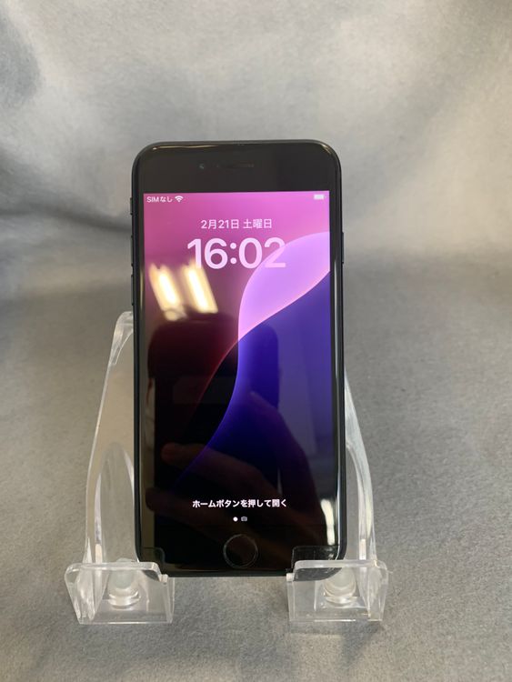���ʡ������ǡ�SIM�ե꡼��iPhoneSE �軰����  64GB �֥�å���