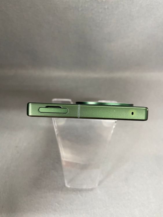 Ķ���� ������ SIM�ե꡼ A401SH AQUOS R9 256GB ���꡼��