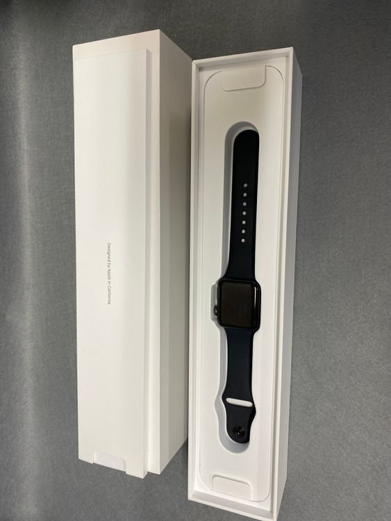 ��� Apple Watch series 3 38mm  (GPS+CEL)