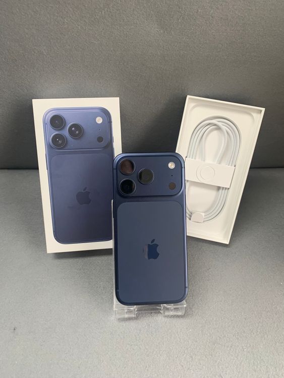 Ķ���� Apple���ȥ��� SIM�ե꡼ iPhone17 Pro 256GB �ǥ����ץ֥롼��