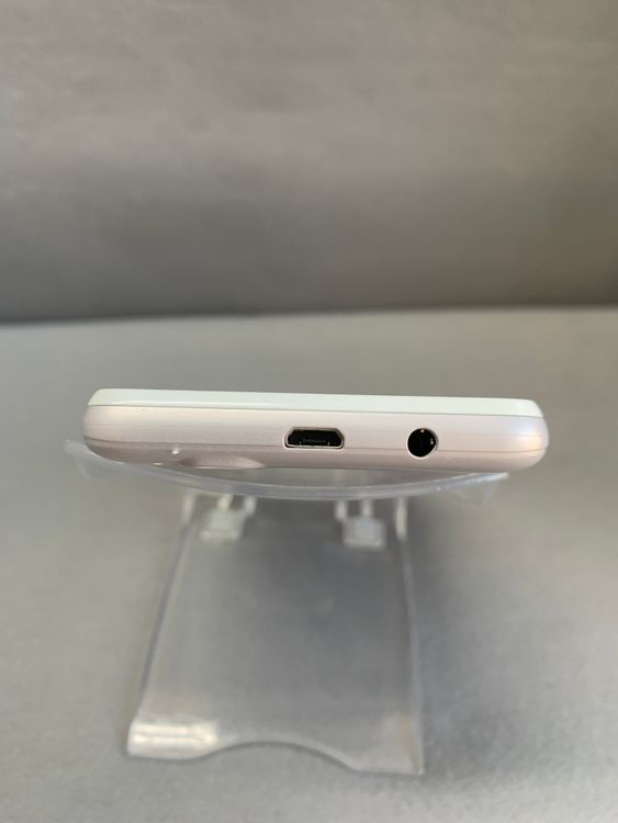 ���� SIM�ե꡼ Windows 10 Mobile LTE 8GB �ۥ磻�ȿ�