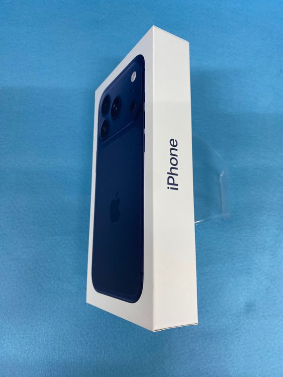 ����̤���� Apple���ȥ��� SIM�ե꡼ iPhone17 Pro 256GB �ǥ����ץ֥롼��